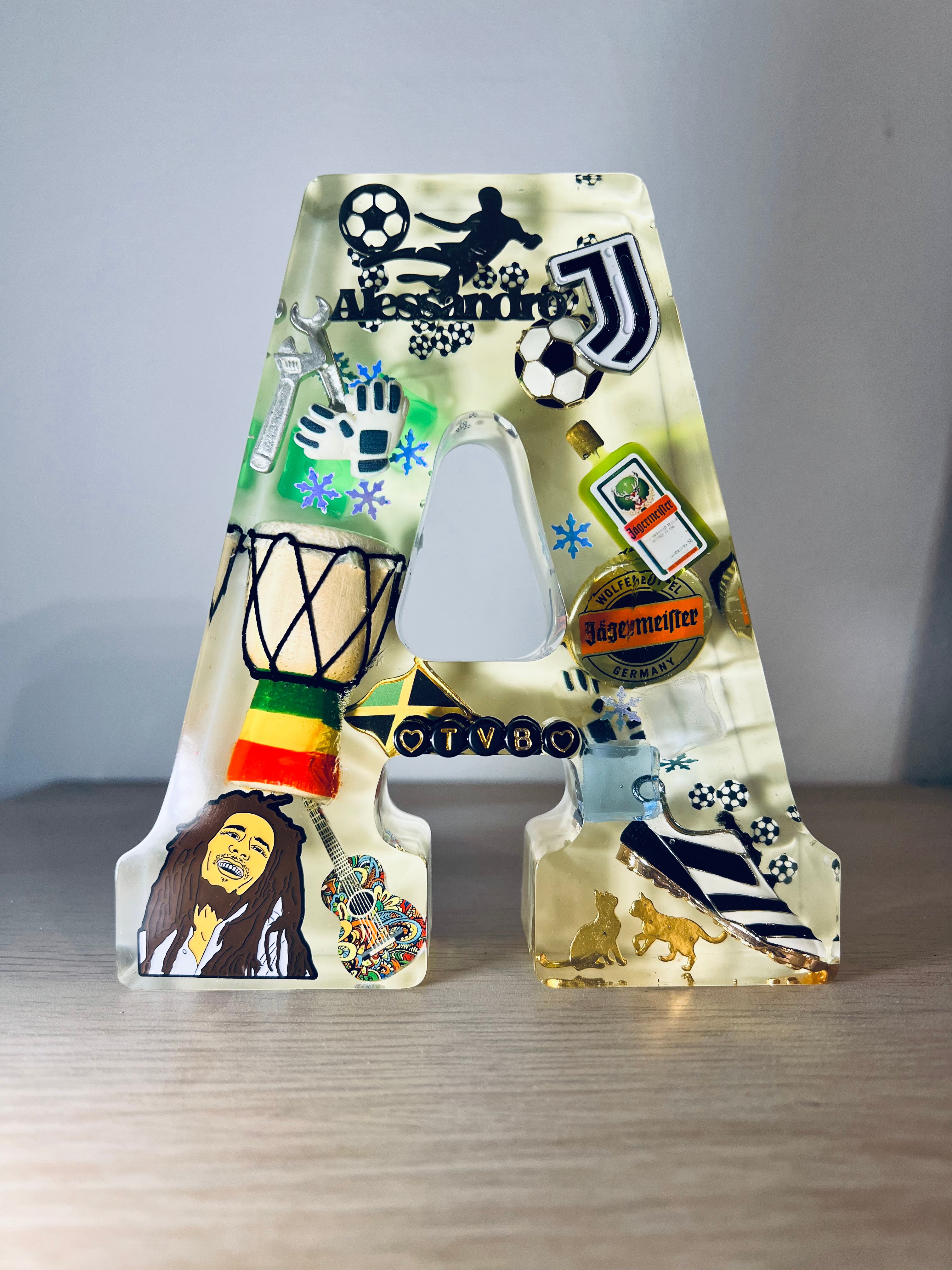 Lampada in resina personalizzata